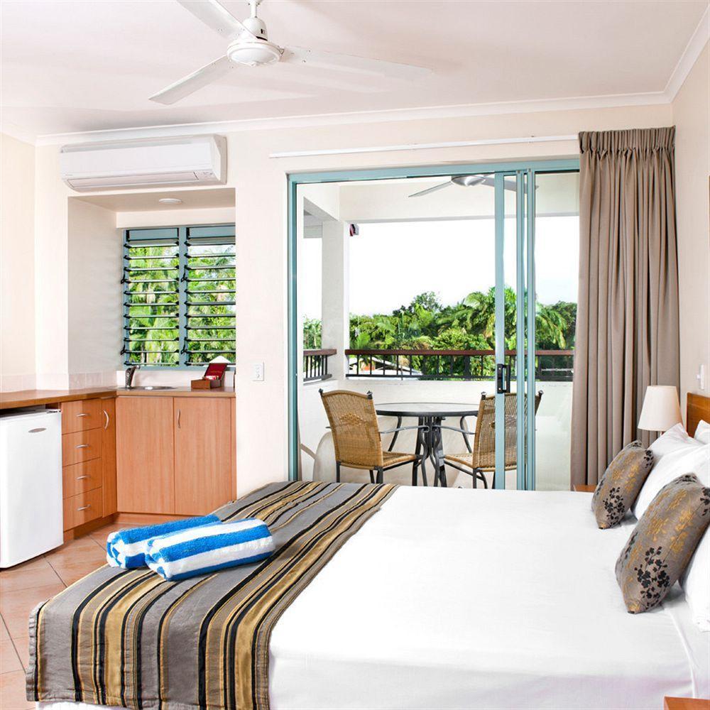 Mantra In The Village Port Douglas Exterior foto